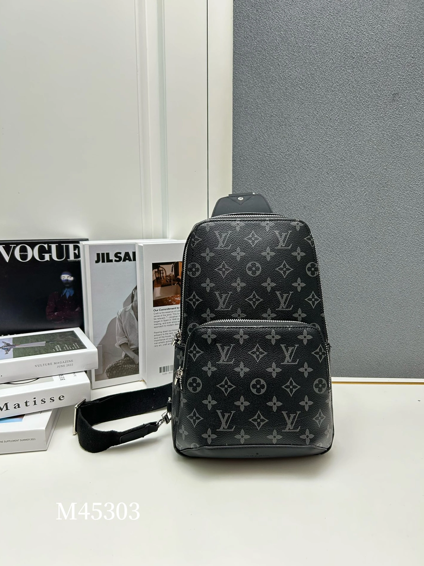 Louis Vuitton AAA Man Messenger Bags Unique 4194