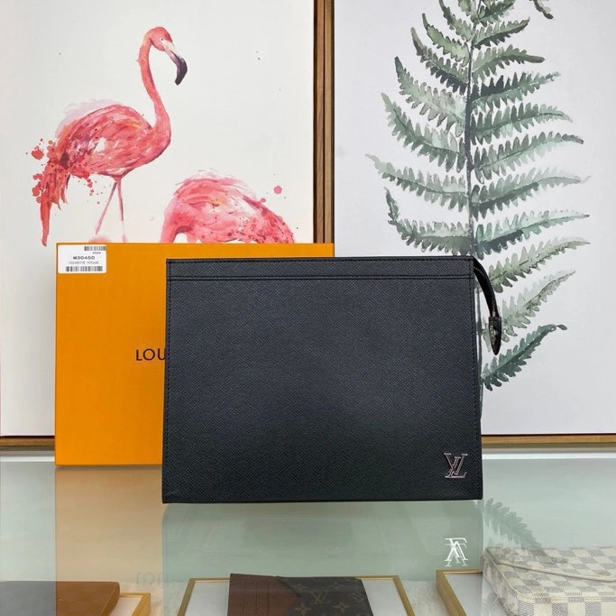 Louis Vuitton AAA Man Wallets Bright 265