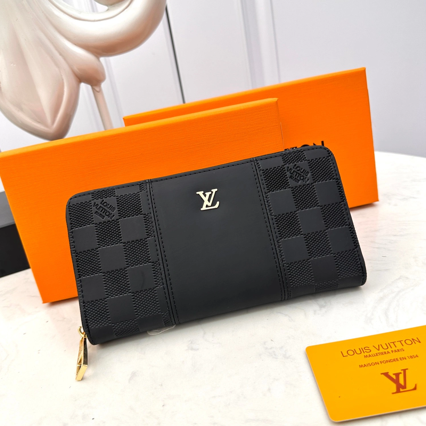 Louis Vuitton AAA Man Wallets Compact 443
