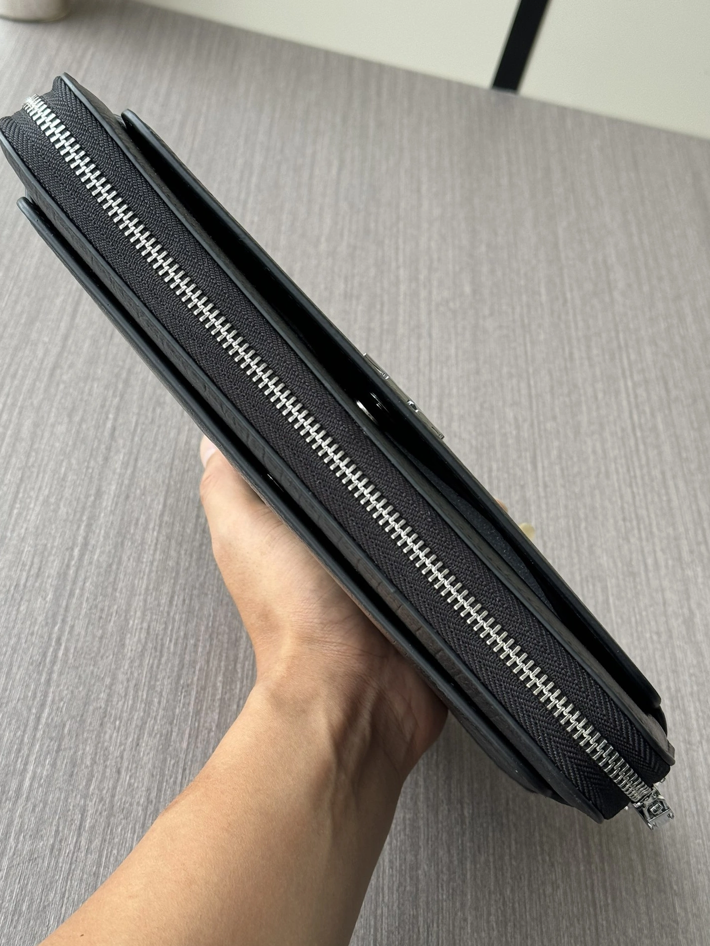 Louis Vuitton AAA Man Wallets Cozy 320