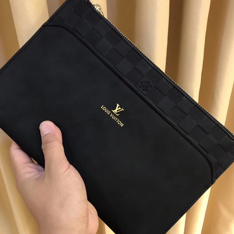 Louis Vuitton AAA Man Wallets Durable 478