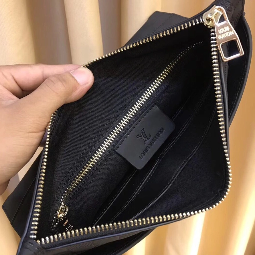 Louis Vuitton AAA Man Wallets Durable 478