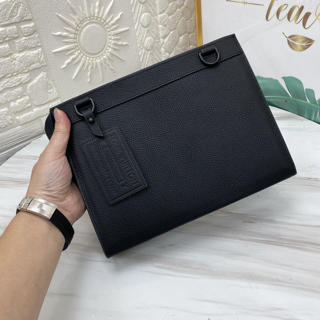 Louis Vuitton AAA Man Wallets Functional 5728
