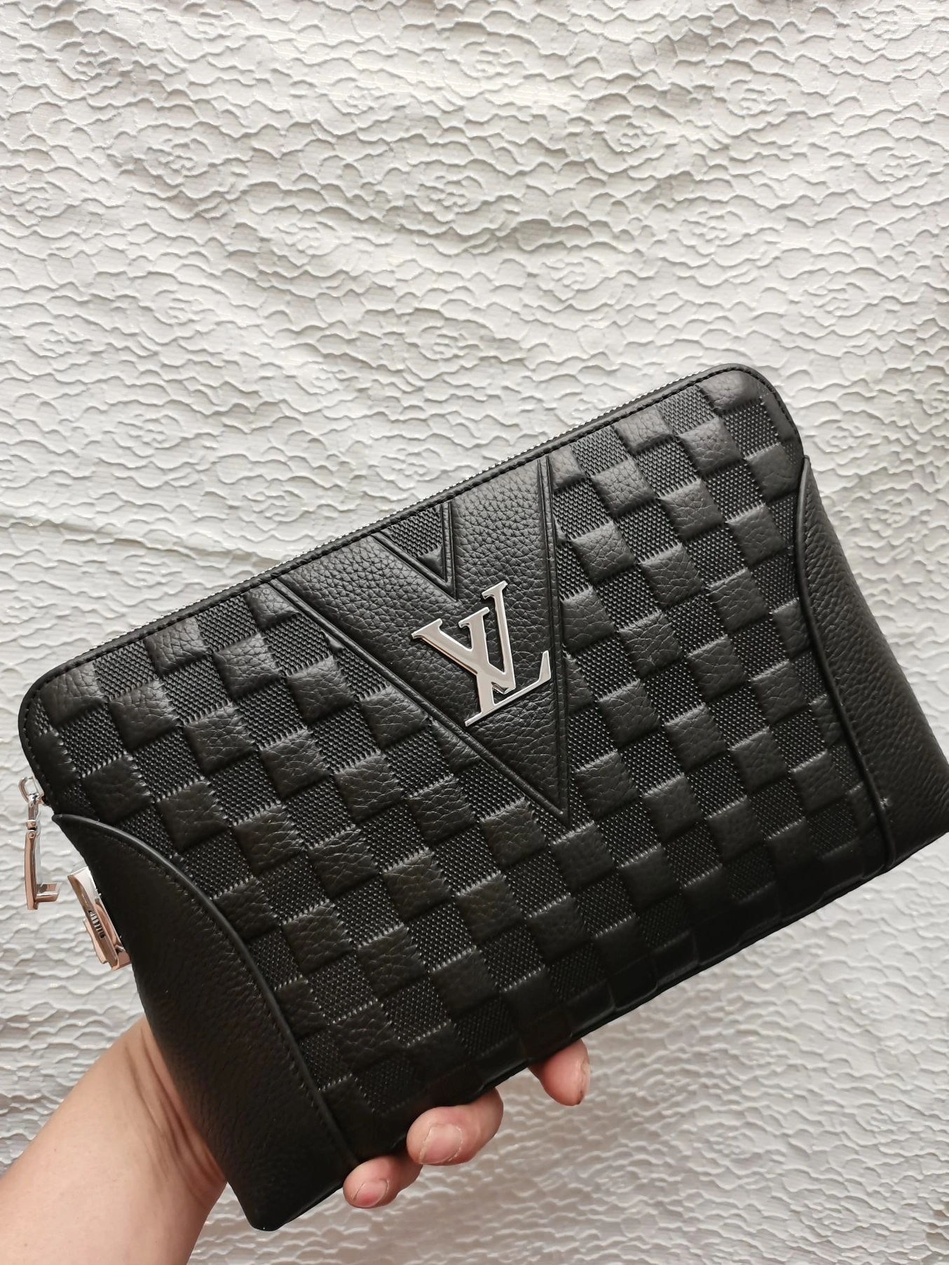 Louis Vuitton AAA Man Wallets Lightweight 4283