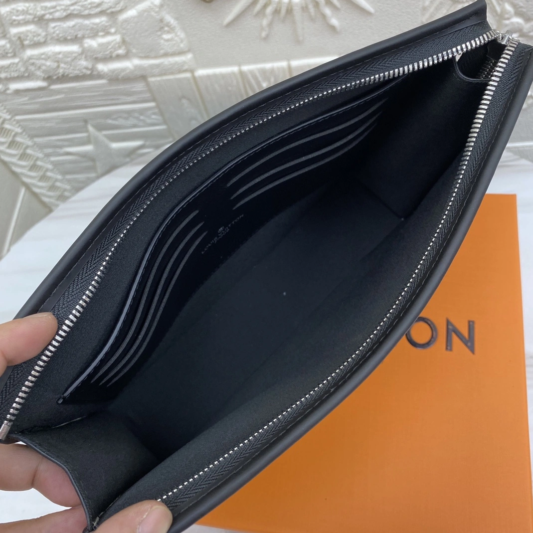 Louis Vuitton AAA Man Wallets ModernLook 242