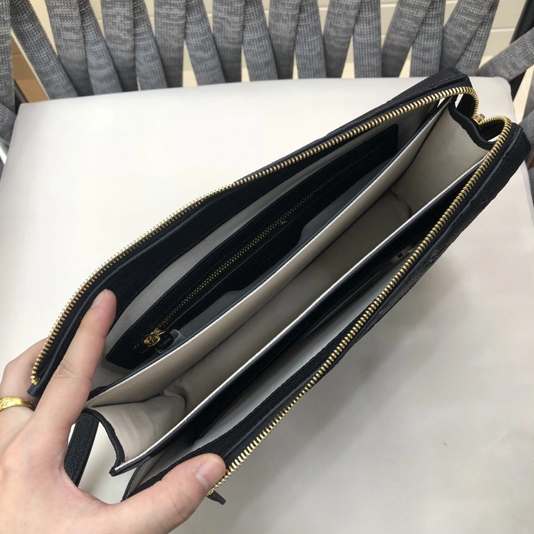 Louis Vuitton AAA Man Wallets Popular 7609
