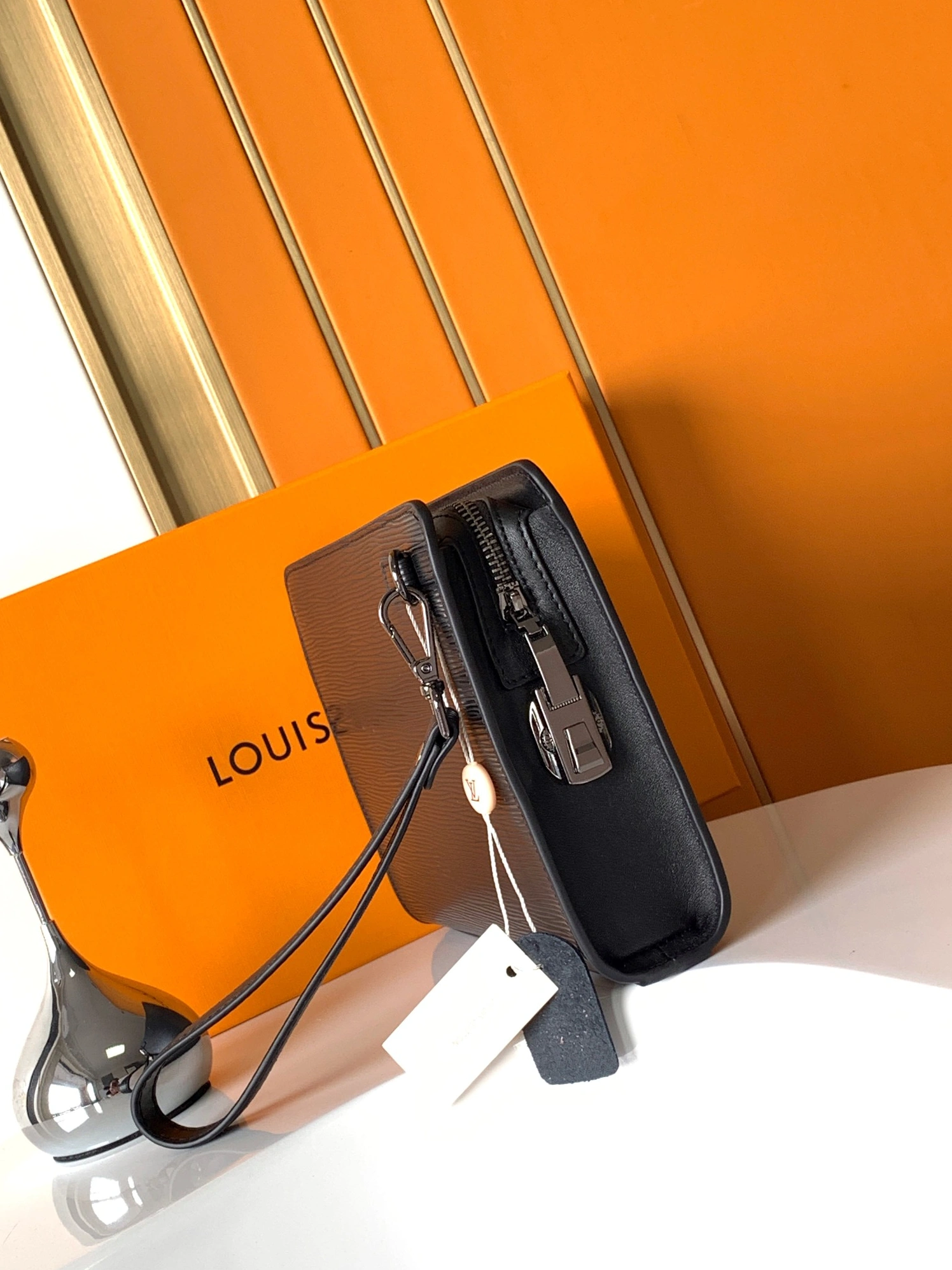 Louis Vuitton AAA Man Wallets SmartChoice 6526