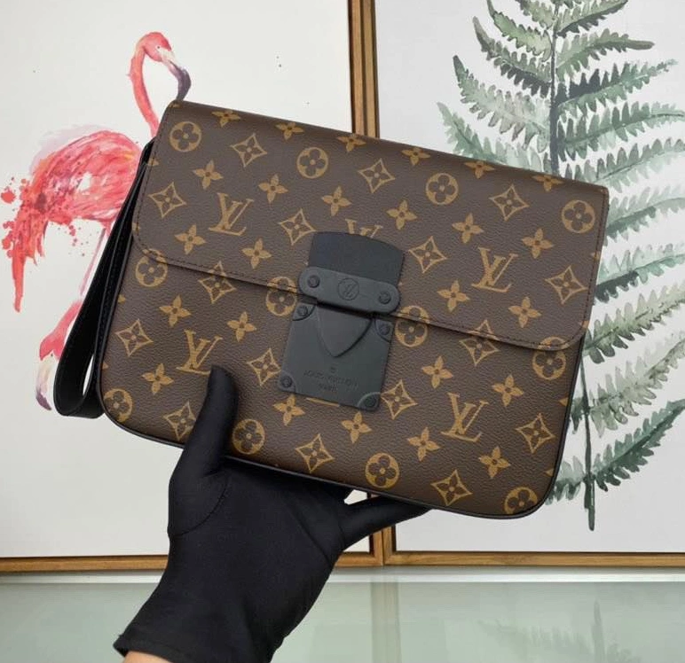 Louis Vuitton AAA Man Wallets SportInspired 5467