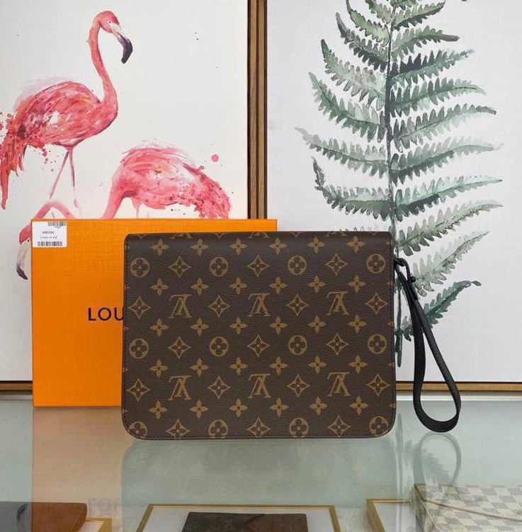 Louis Vuitton AAA Man Wallets SportInspired 5467