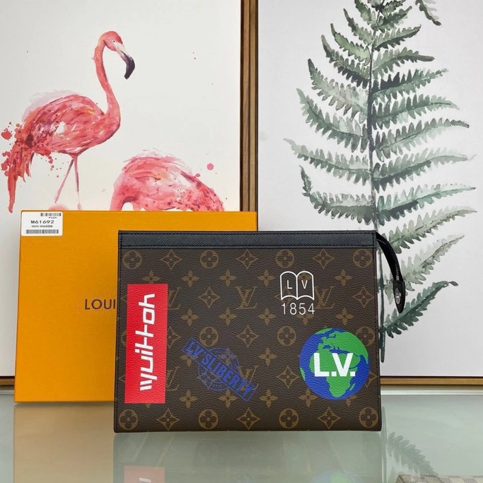 Louis Vuitton AAA Man Wallets Stylish 3650