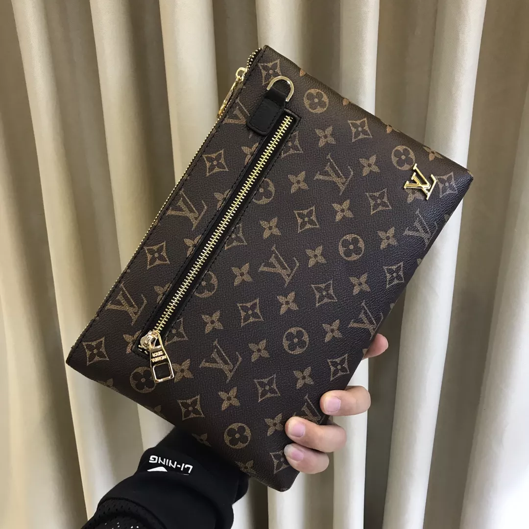 Louis Vuitton AAA Man Wallets Timeless 9815