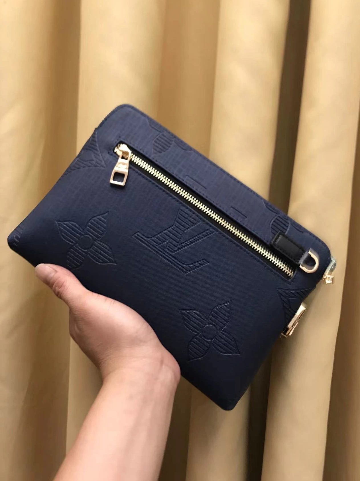 Louis Vuitton AAA Man Wallets TopPick 6650