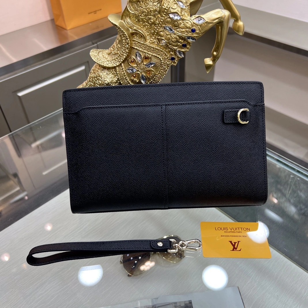 Louis Vuitton AAA Man Wallets Trendy 1371
