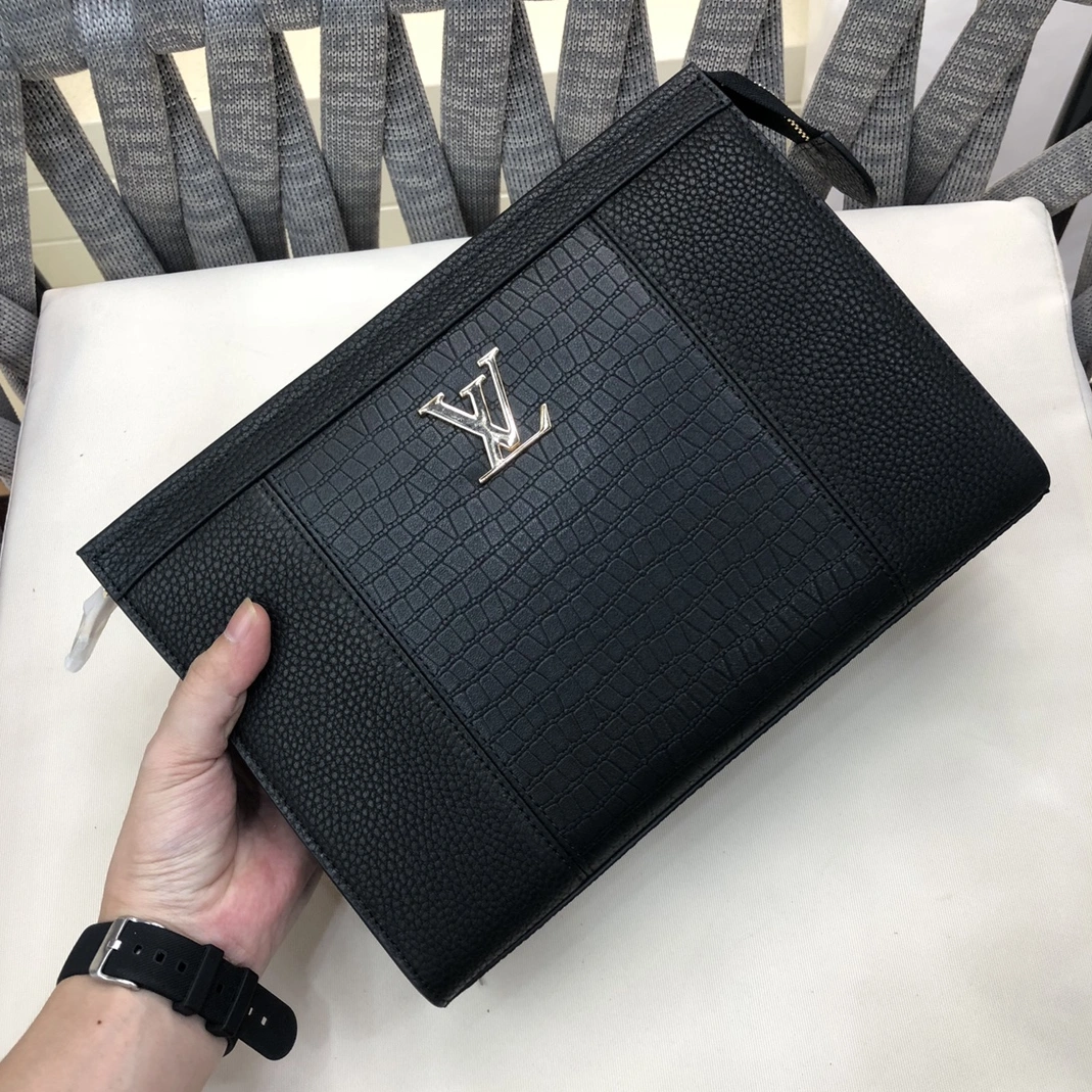 Louis Vuitton AAA Man Wallets Trendy 6392
