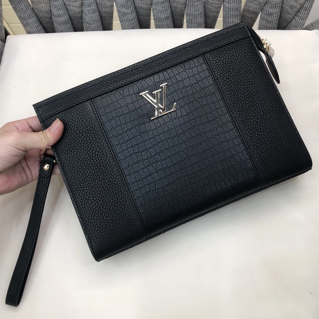 Louis Vuitton AAA Man Wallets Trendy 6392