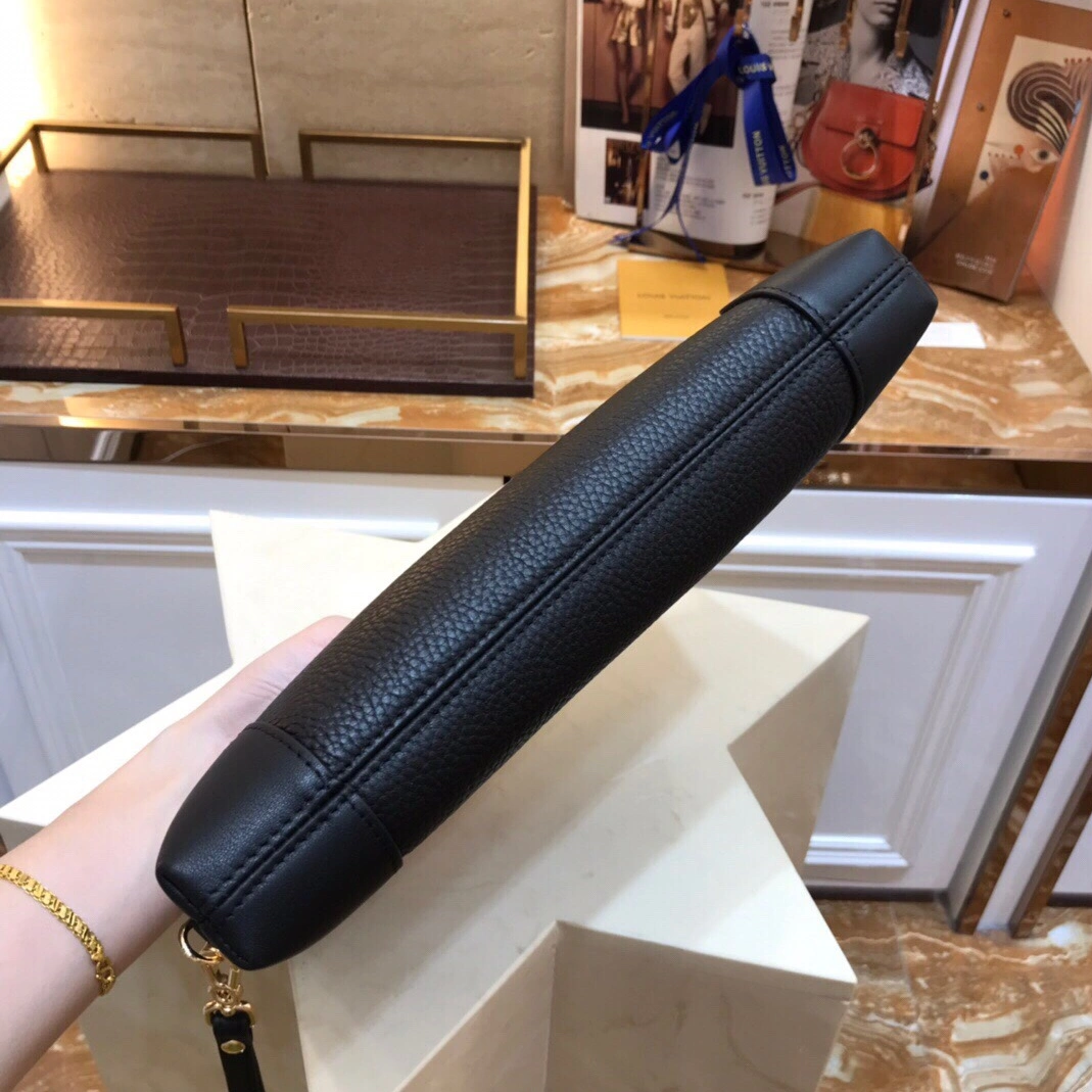 Louis Vuitton AAA Man Wallets Unique 3417