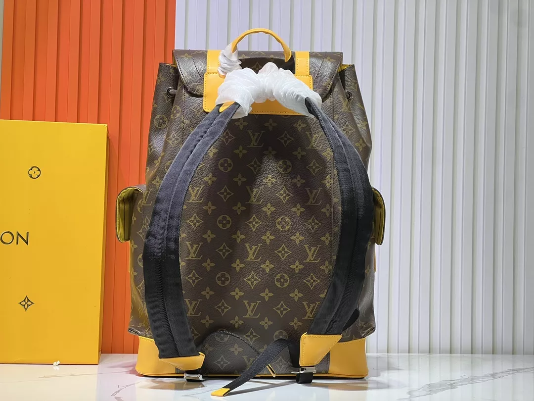Louis Vuitton AAA Quality Backpacks For Unisex Bold 2665