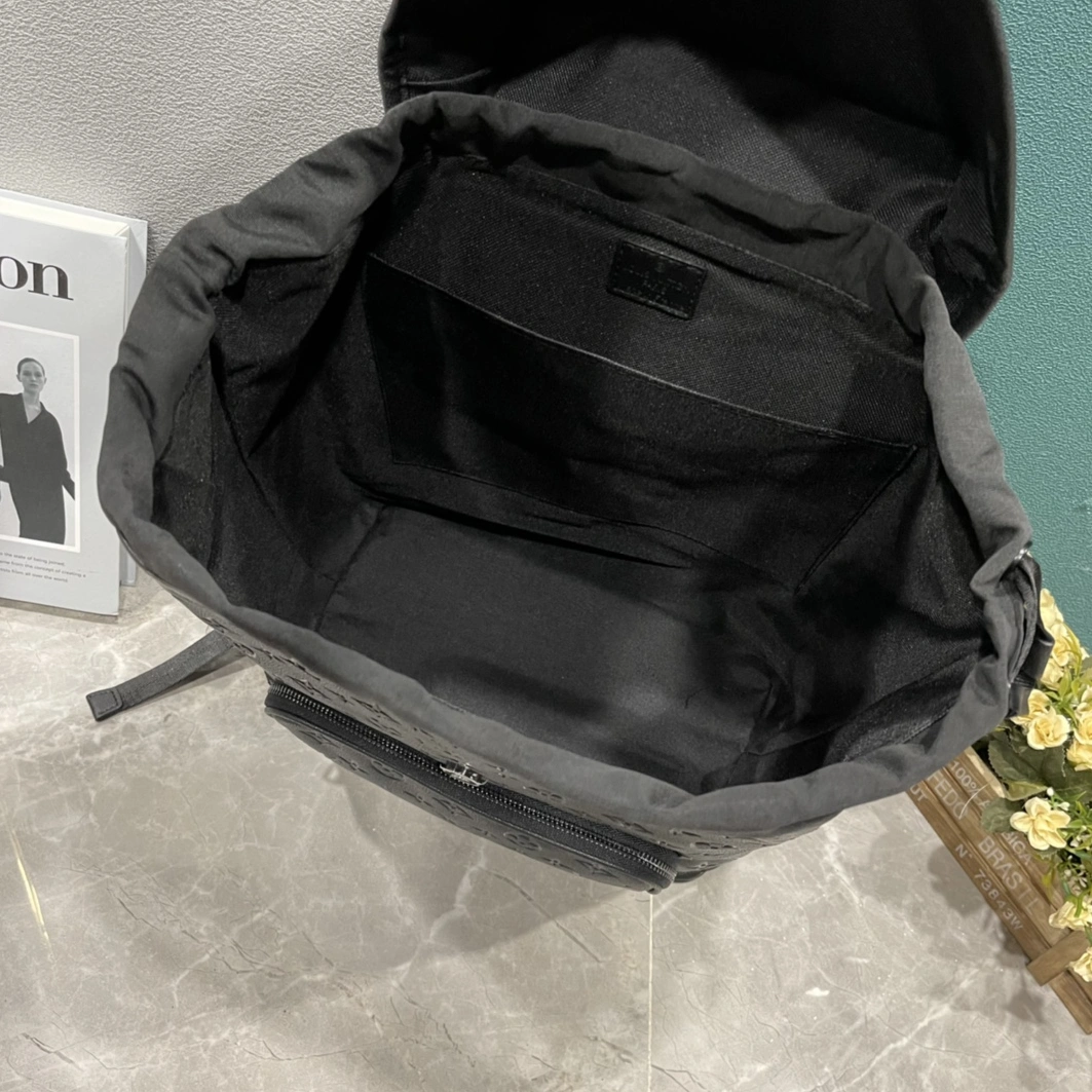 Louis Vuitton AAA Quality Backpacks For Unisex Cozy 9262