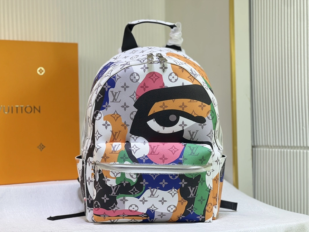 Louis Vuitton AAA Quality Backpacks For Unisex DailyWear 858