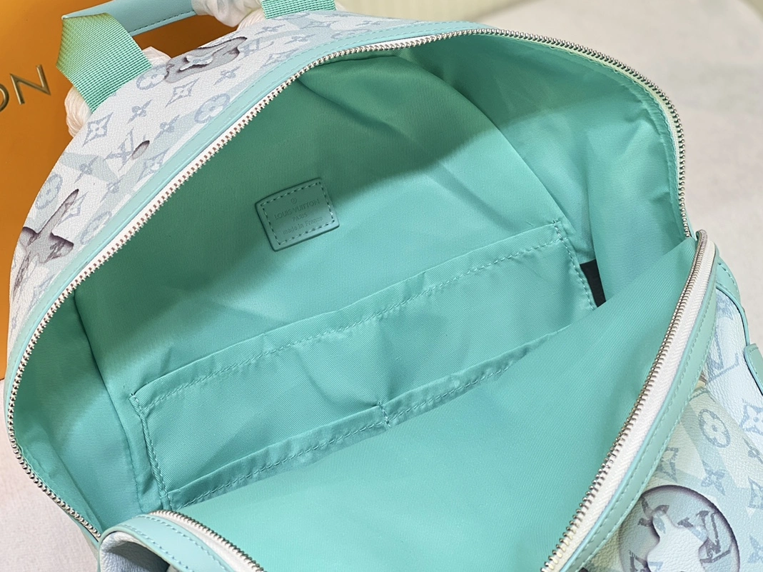 Louis Vuitton AAA Quality Backpacks For Unisex Durable 6902