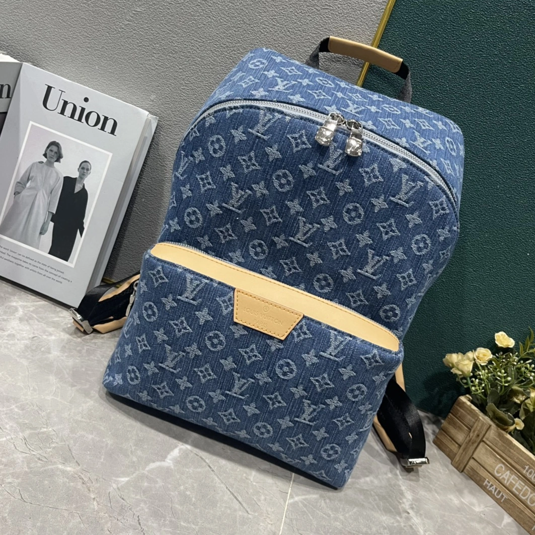 Louis Vuitton AAA Quality Backpacks For Unisex EasyMatch 5803