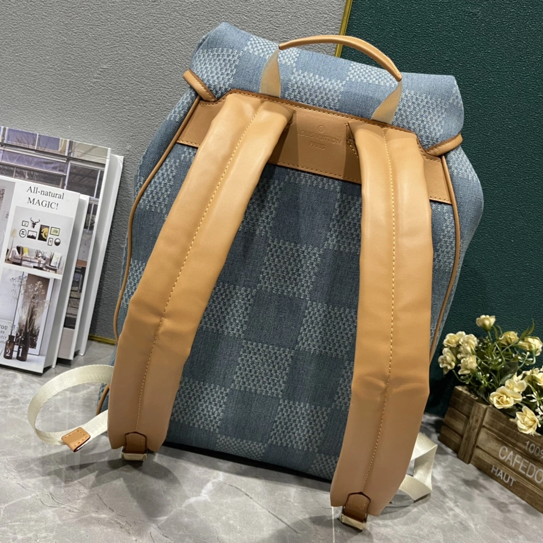 Louis Vuitton AAA Quality Backpacks For Unisex GoodFit 8621