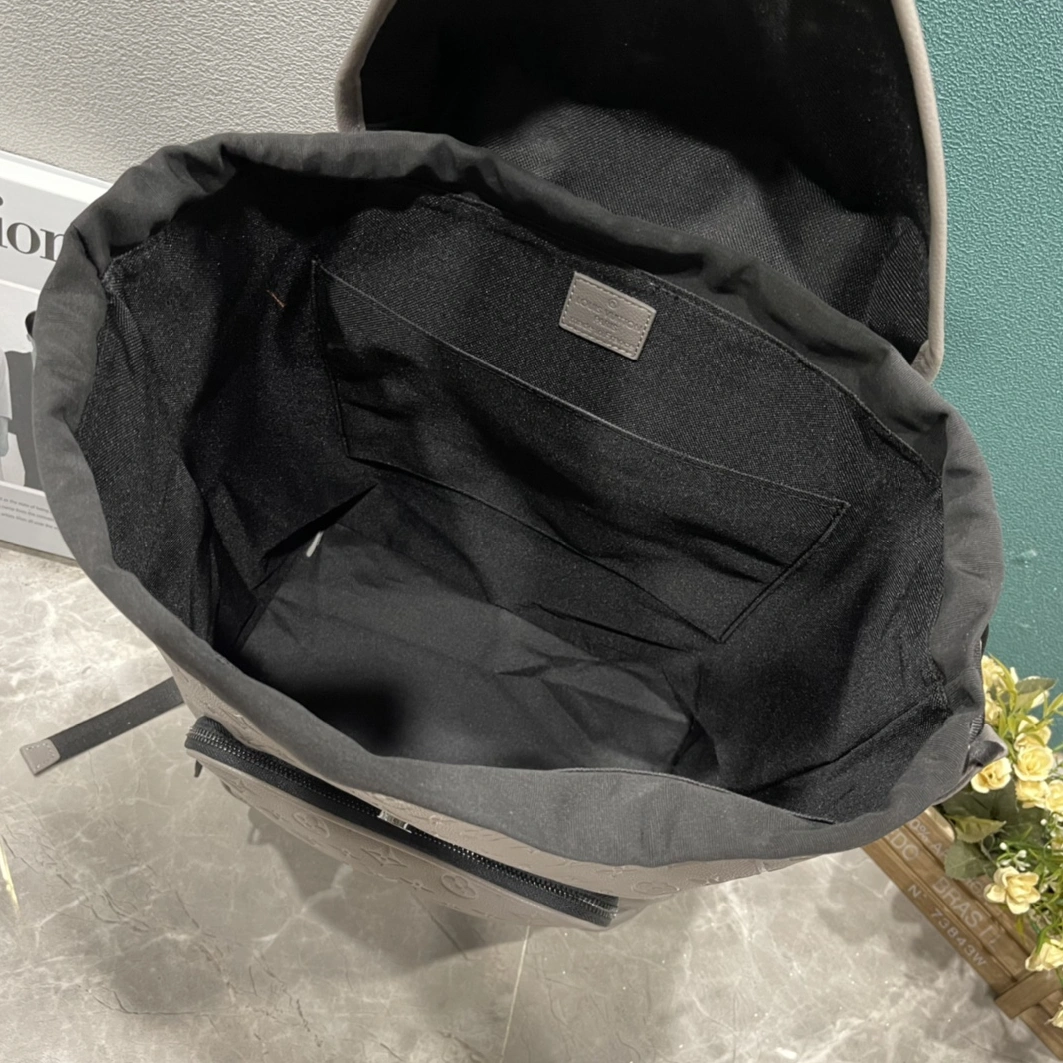Louis Vuitton AAA Quality Backpacks For Unisex Trendy 6975