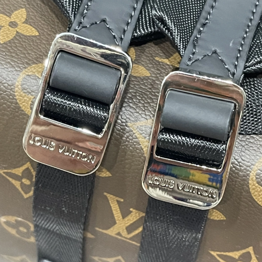 Louis Vuitton AAA Quality Backpacks For Unisex Versatile 6770