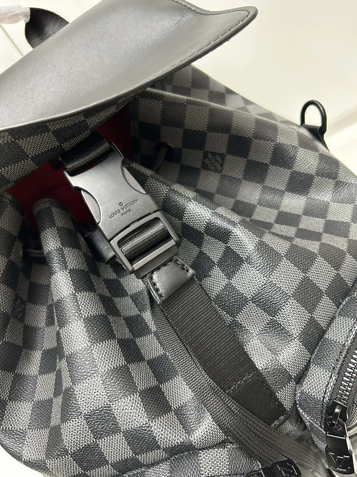 Louis Vuitton AAA Quality Backpacks For Unisex Vibrant 563
