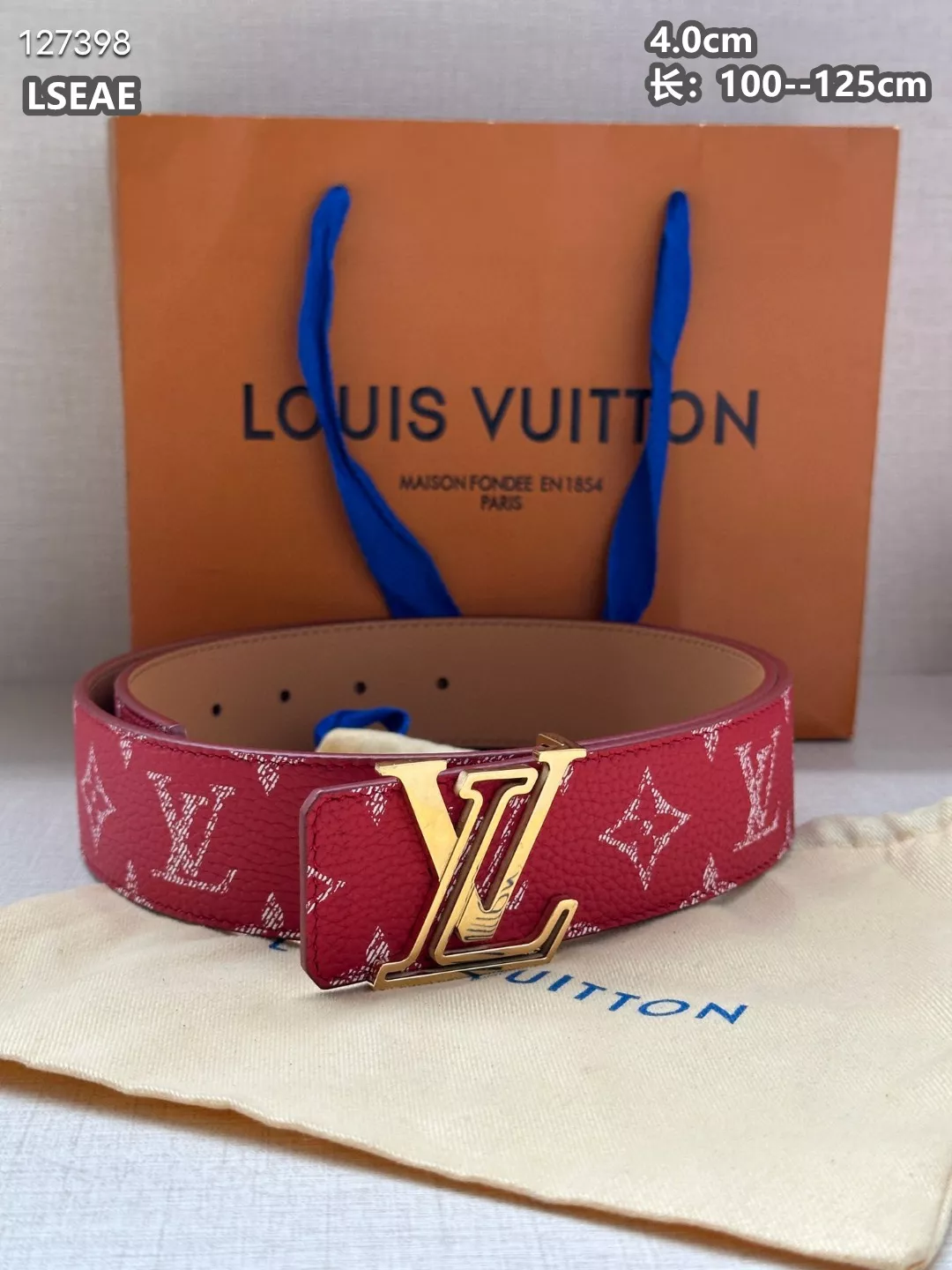 Louis Vuitton AAA Quality Belts For Men Minimalist 3898