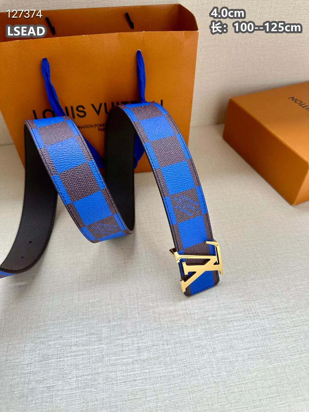 Louis Vuitton AAA Quality Belts For Men Resilient 5206