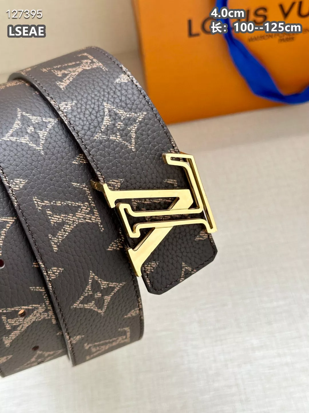 Louis Vuitton AAA Quality Belts For Men Timeless 1418