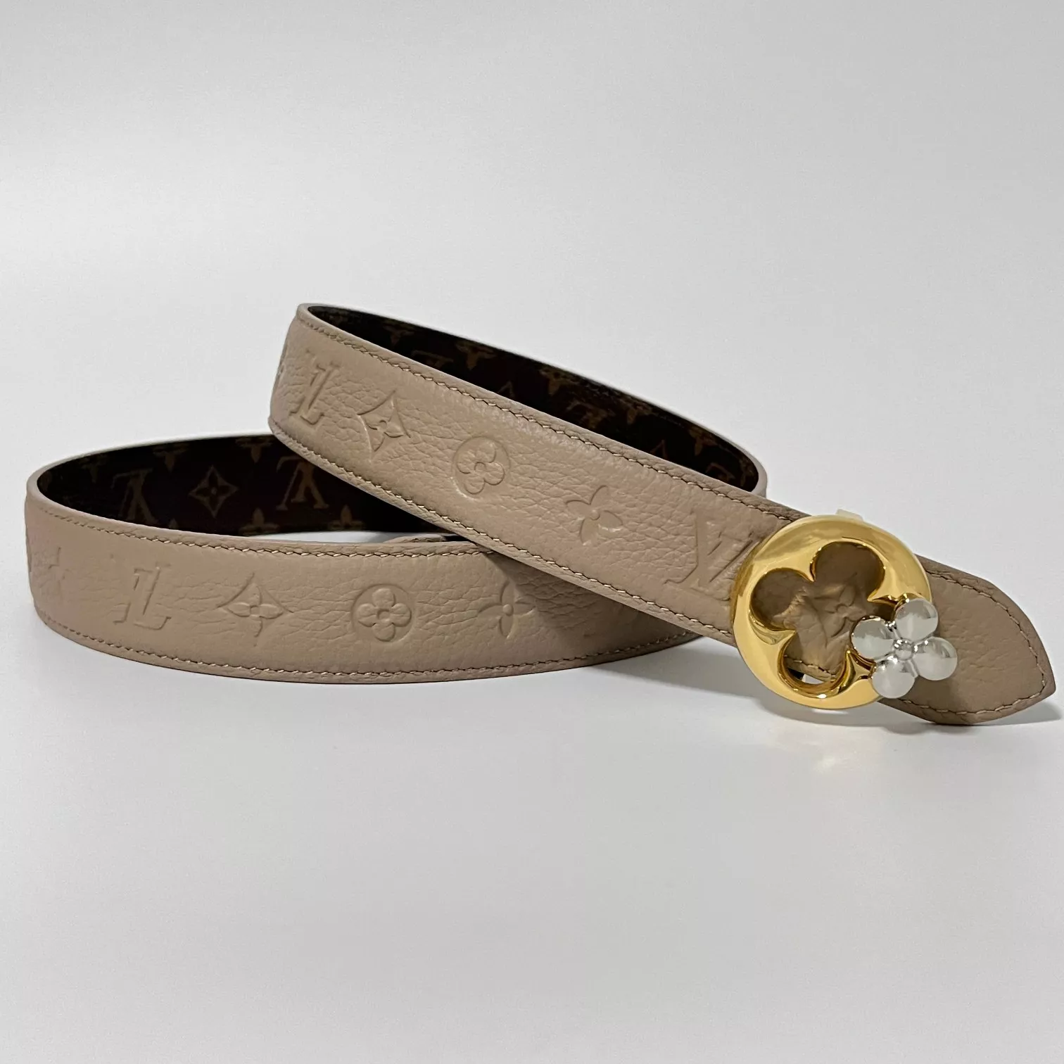 Louis Vuitton AAA Quality Belts In 3.0cm For Women Soft 3169