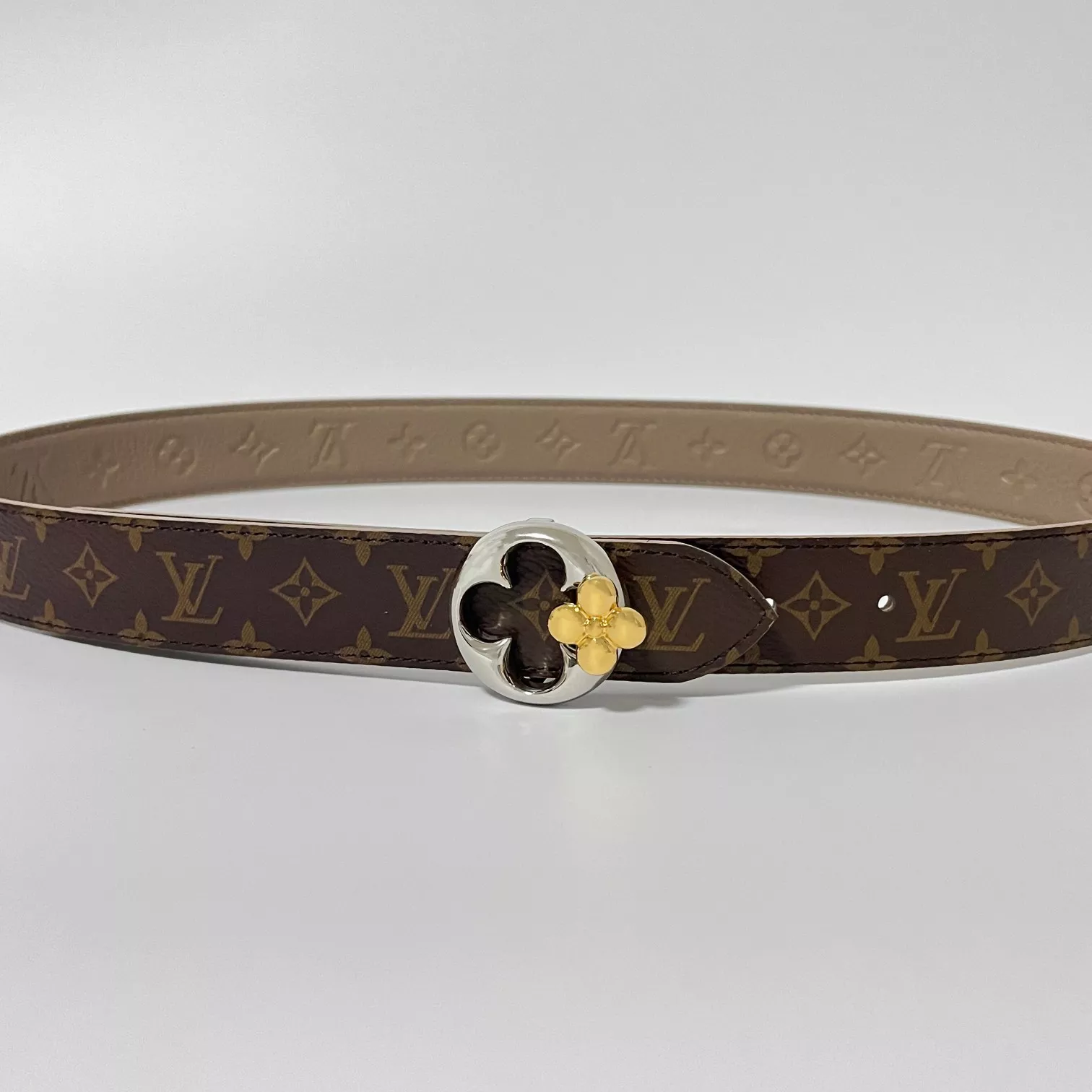 Louis Vuitton AAA Quality Belts In 3.0cm For Women Sophisticated 6731