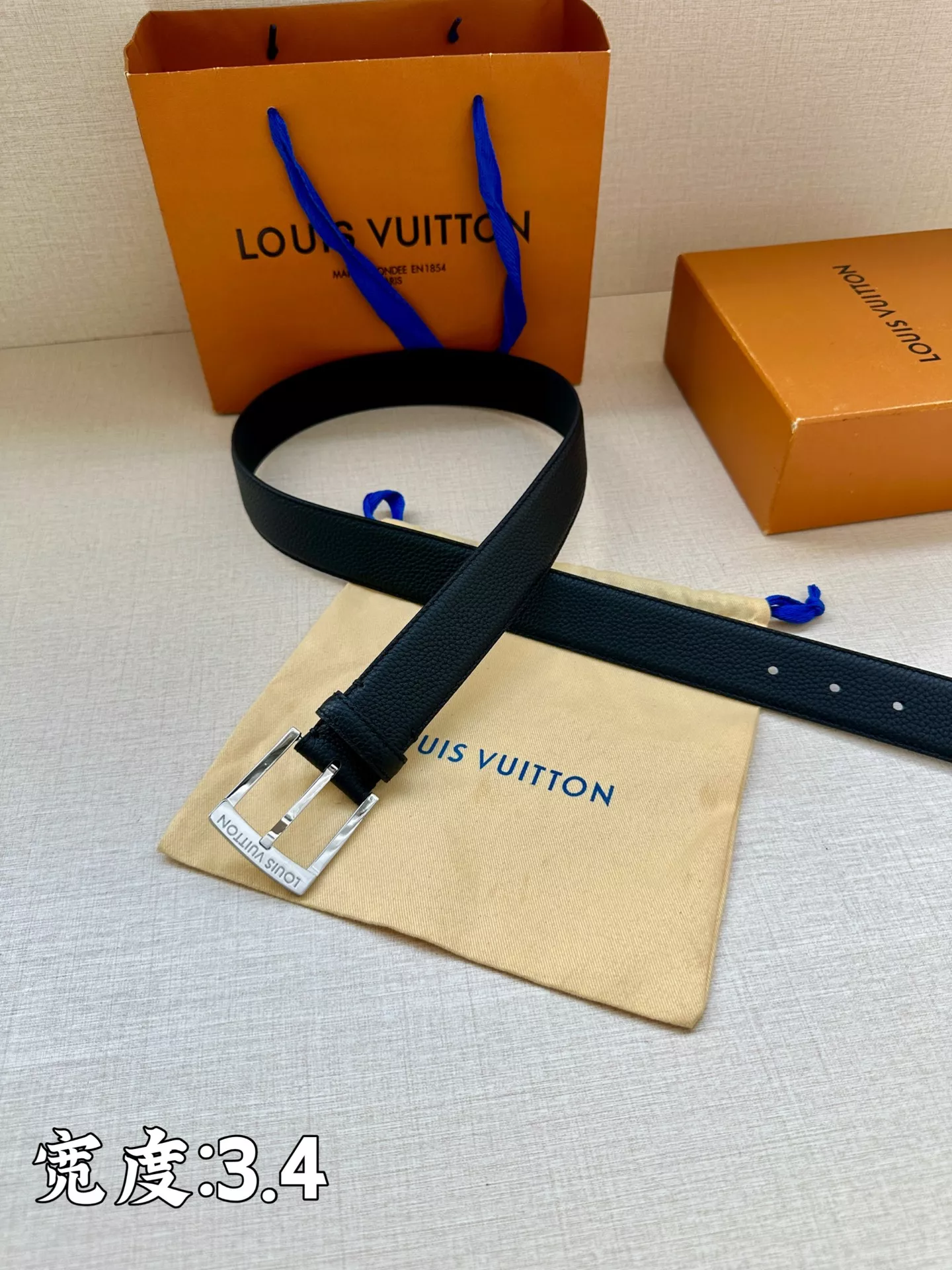Louis Vuitton AAA Quality Belts In 3.4cm For Men AllSeason 5522