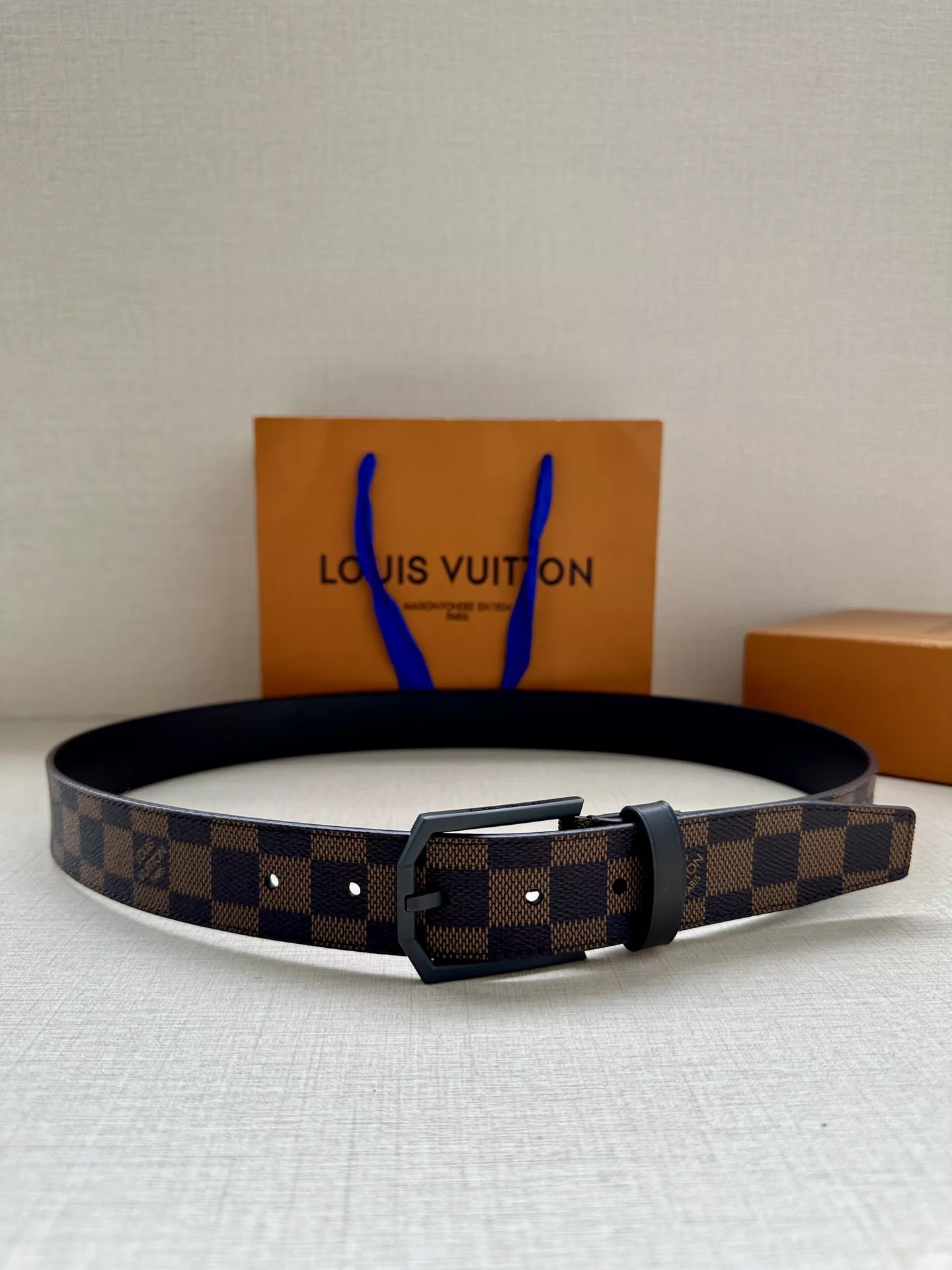 Louis Vuitton AAA Quality Belts In 3.4cm For Men Fashionable 8643