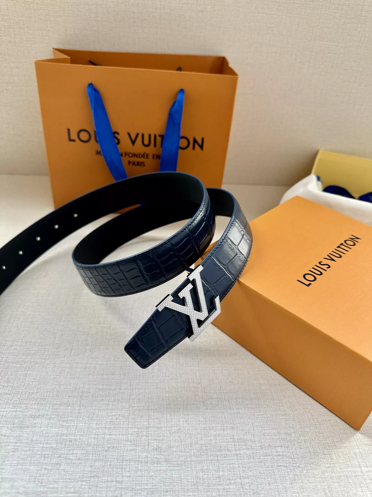 Louis Vuitton AAA Quality Belts In 3.5cm For Men Bold 7942