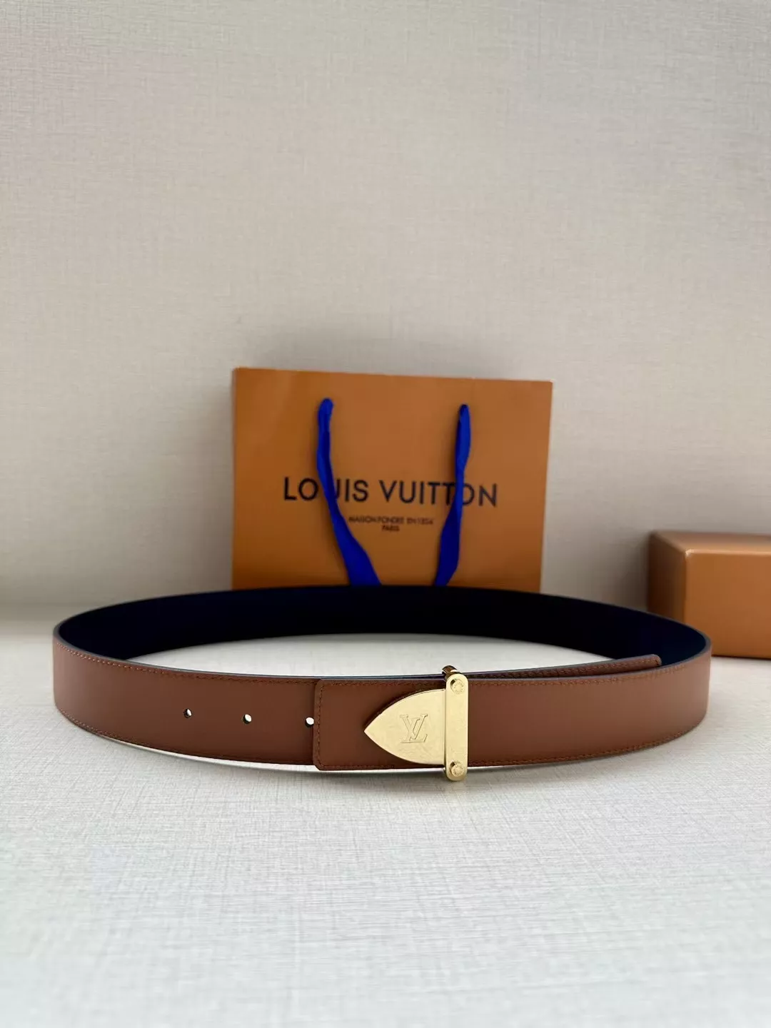Louis Vuitton AAA Quality Belts In 3.5cm For Unisex GoodFit 4284