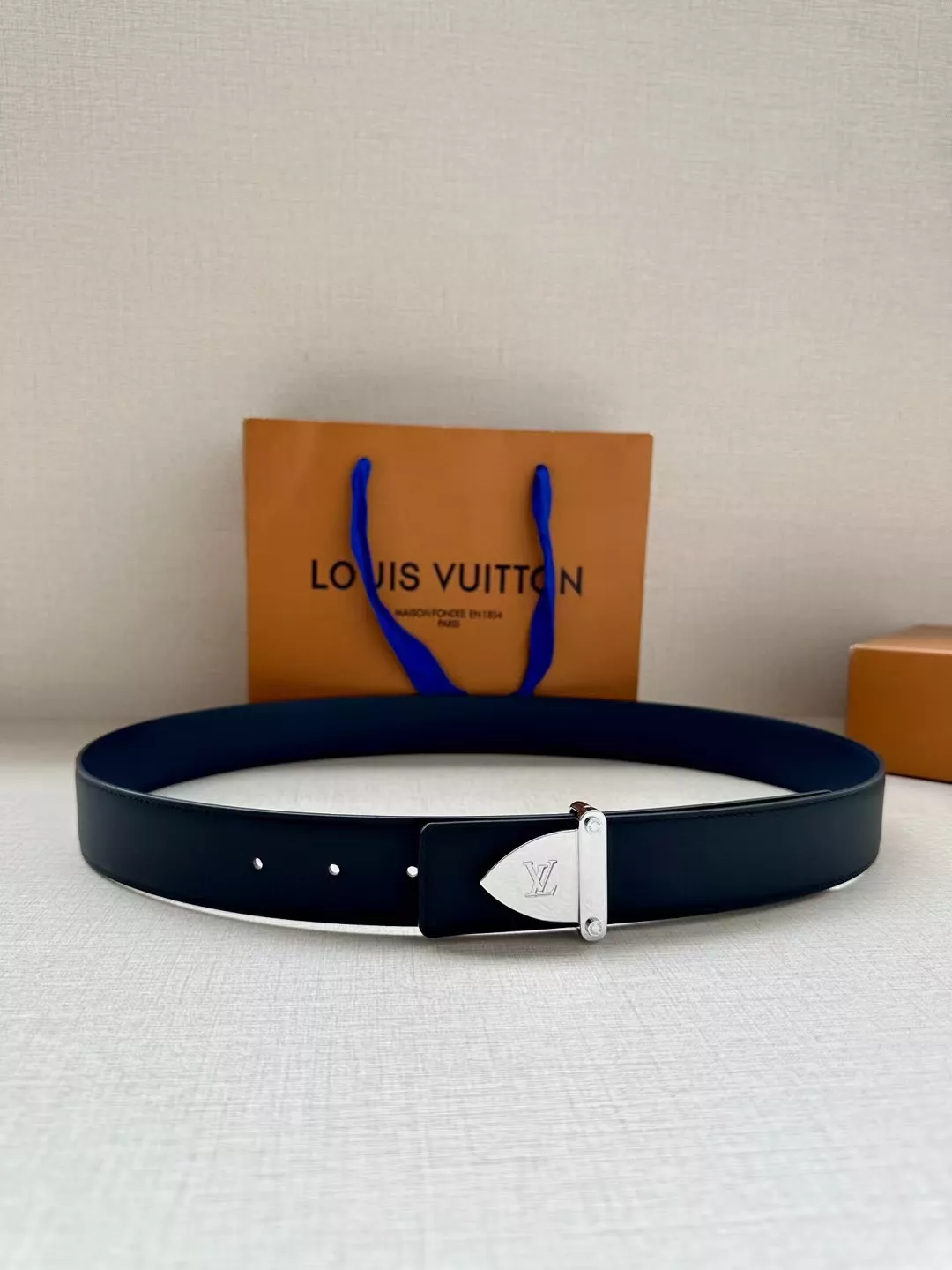 Louis Vuitton AAA Quality Belts In 3.5cm For Unisex GoodFit 950