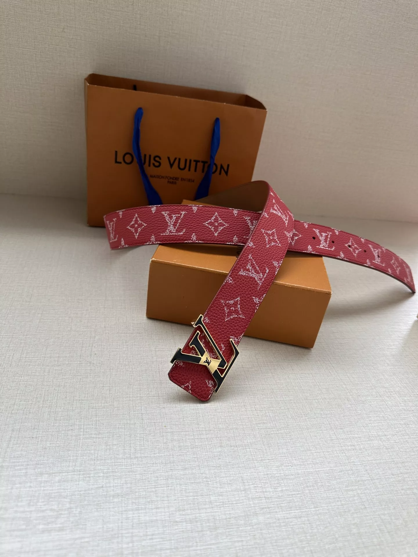 Louis Vuitton AAA Quality Belts In 4.0cm For Men Classic 7237