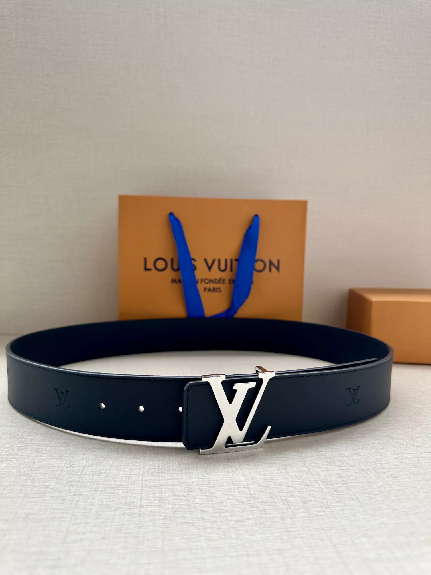 Louis Vuitton AAA Quality Belts In 4.0cm For Men GoAnywhere 6714