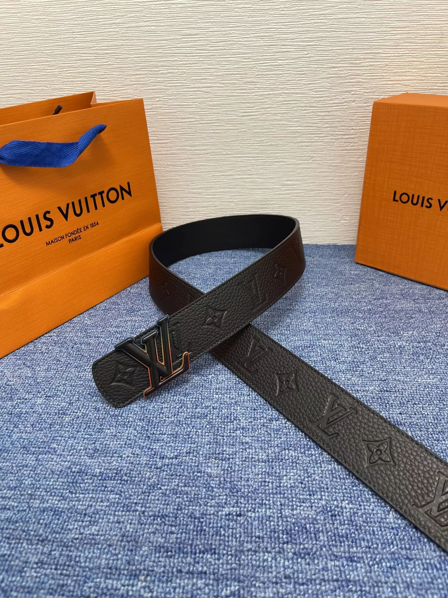 Louis Vuitton AAA Quality Belts In 4.0cm For Men Modern 4605