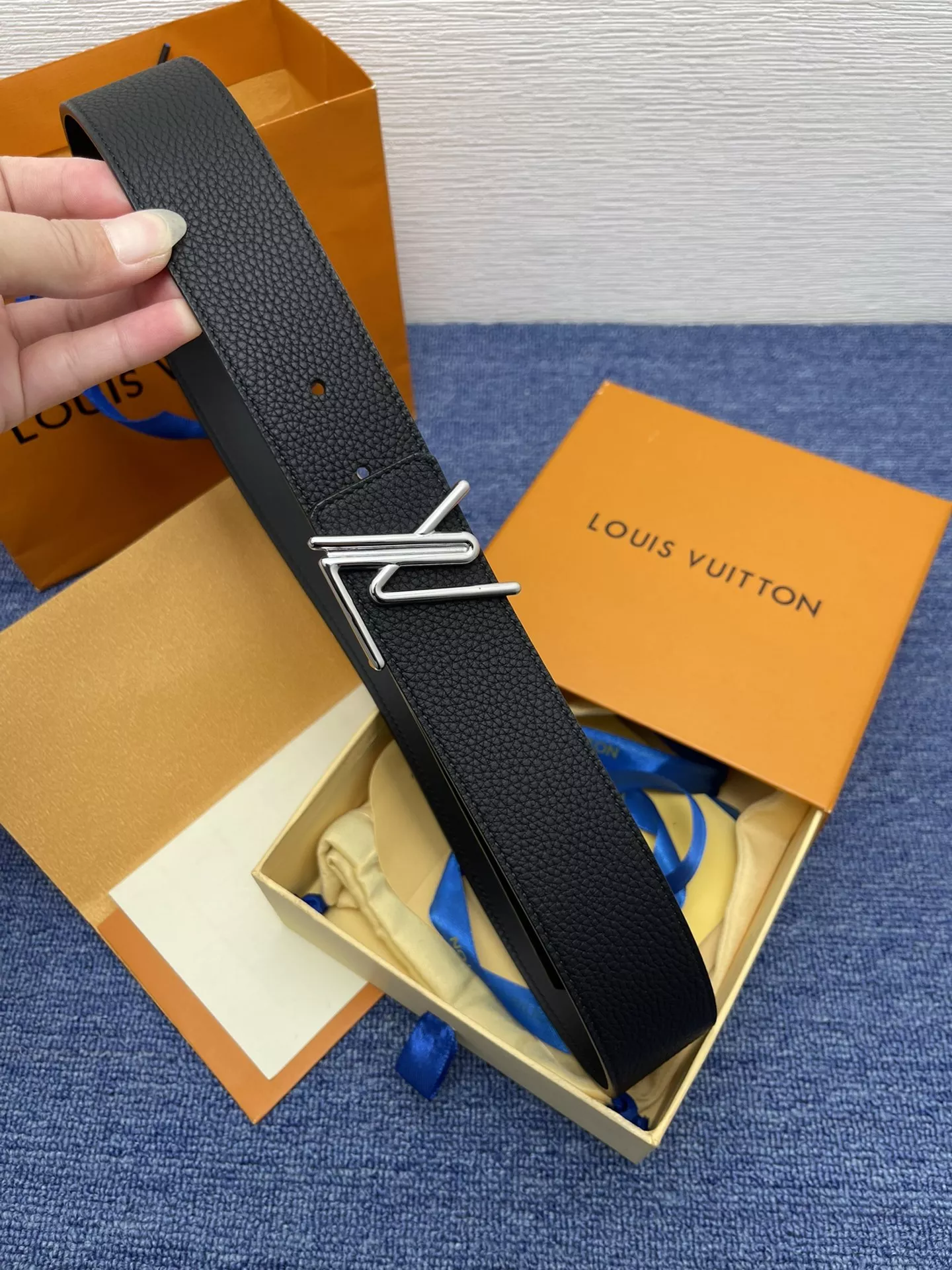 Louis Vuitton AAA Quality Belts In 4.0cm For Men ModernLook 1412