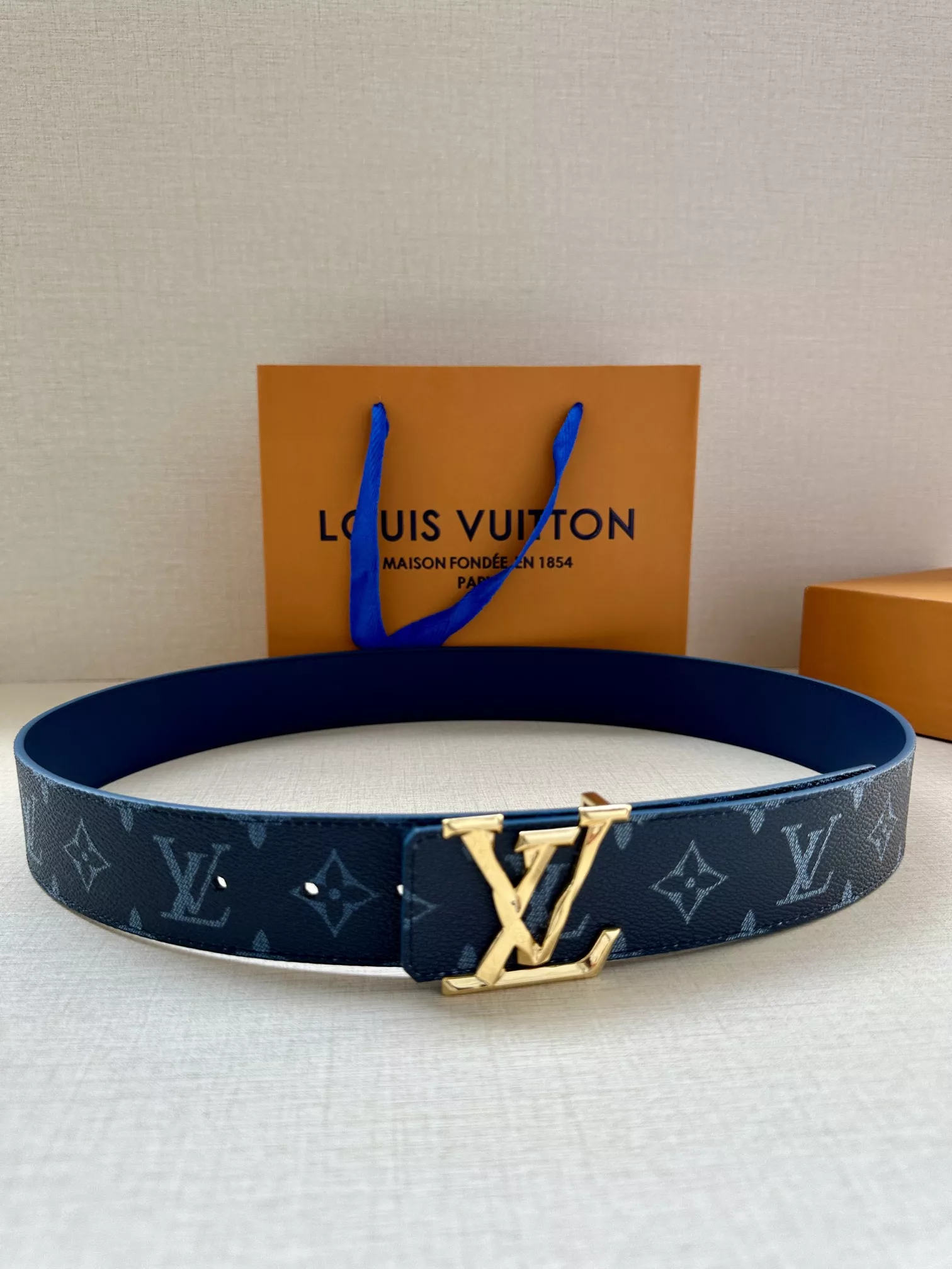 Louis Vuitton AAA Quality Belts In 4.0cm For Men Refined 3329