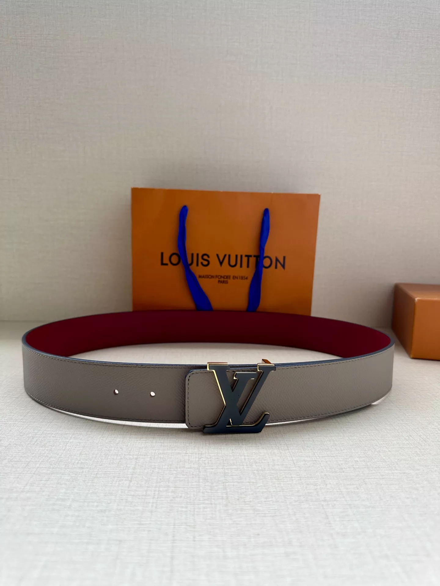 Louis Vuitton AAA Quality Belts In 4.0cm For Men StreetReady 8464
