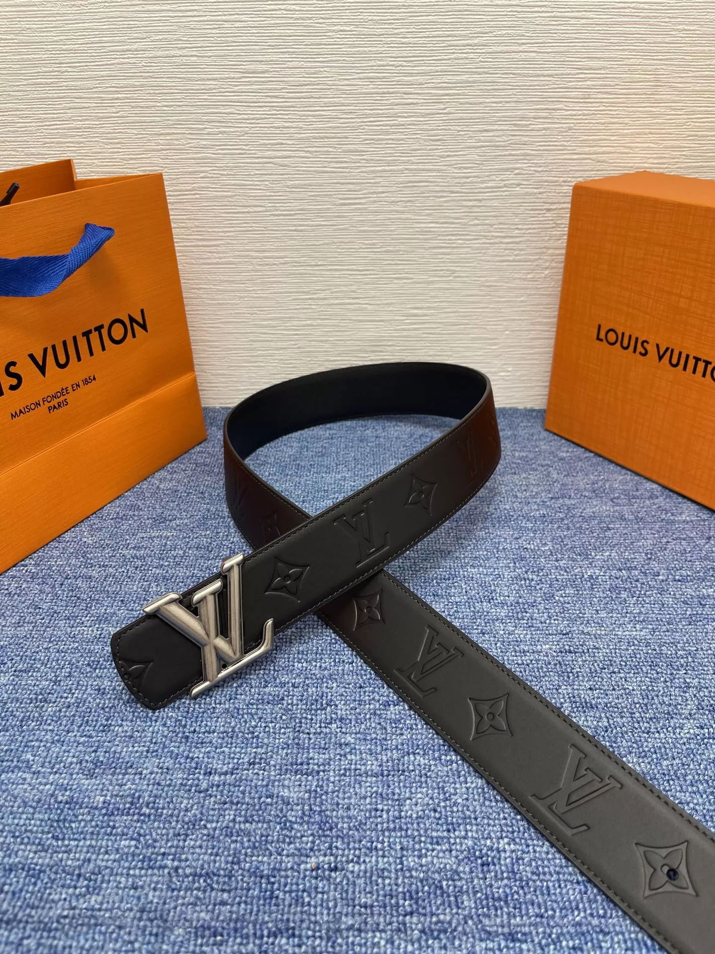 Louis Vuitton AAA Quality Belts In 4.0cm For Men Trendsetting 1745
