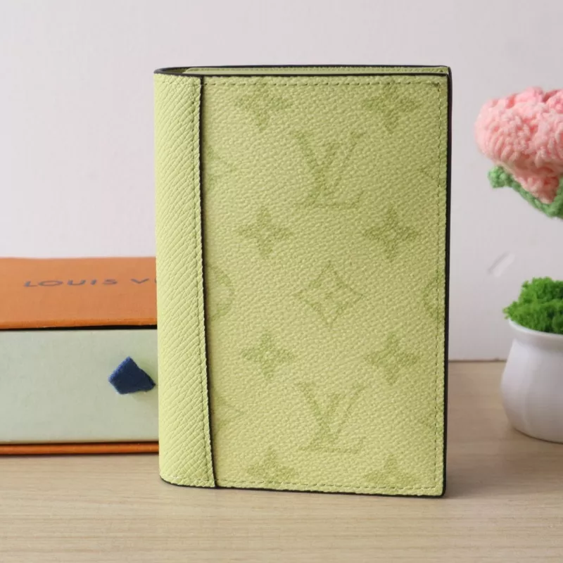 Louis Vuitton AAA Quality Card Case Affordable 8754
