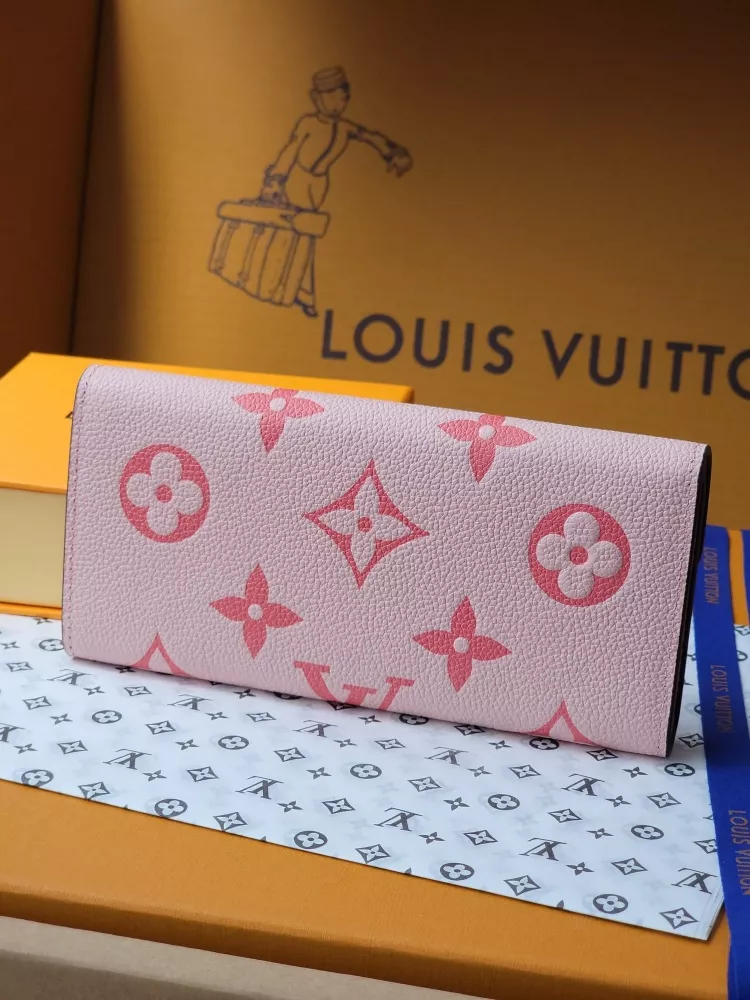 Louis Vuitton AAA Quality Card Case AllSeason 9460