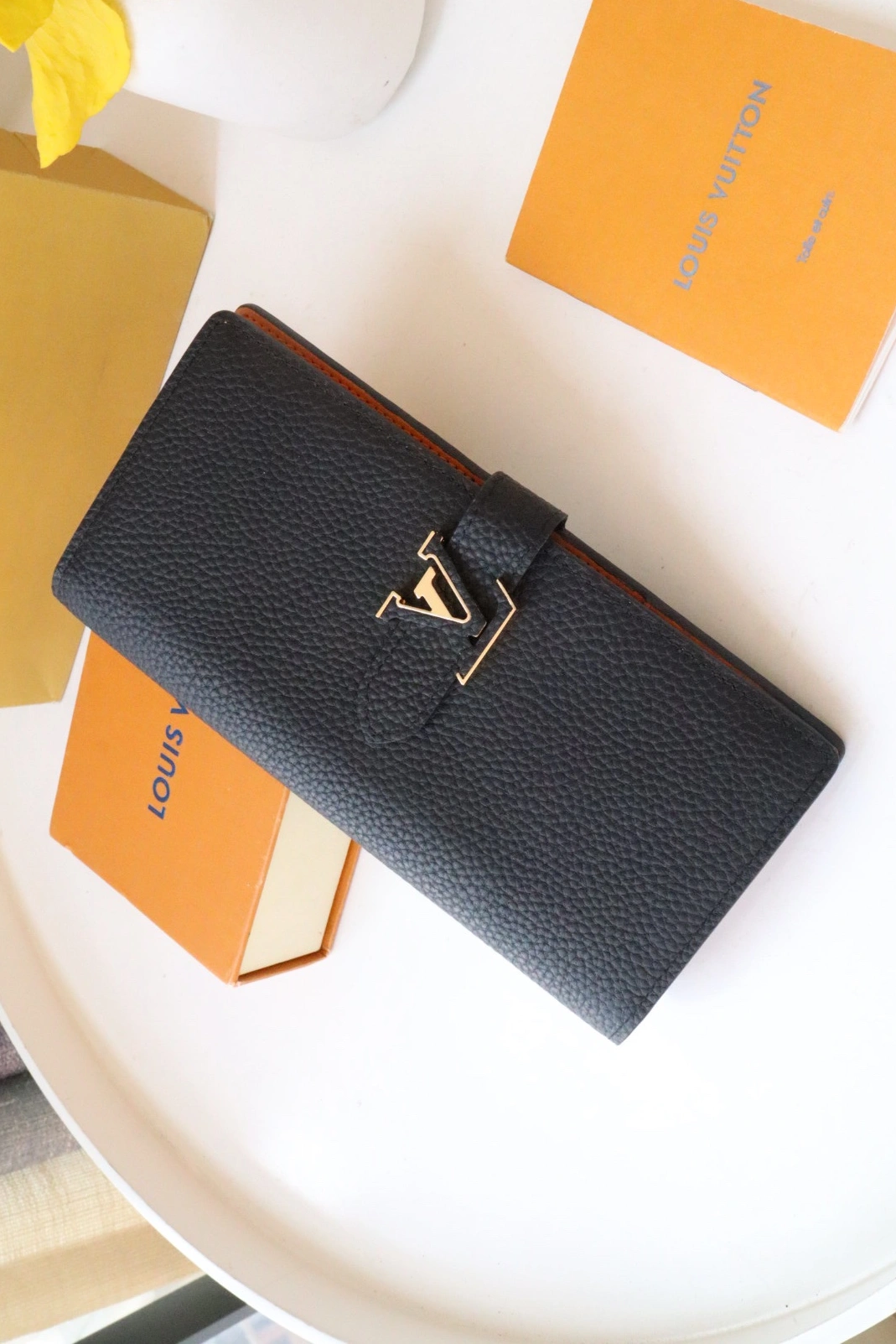 Louis Vuitton AAA Quality Card Case BestValue 3142