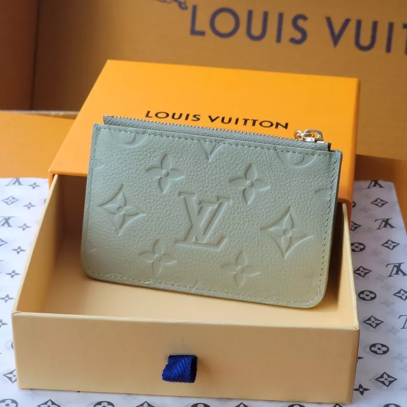 Louis Vuitton AAA Quality Card Case BestValue 9786